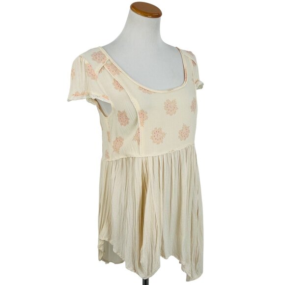 Free People Floral Dandelion & Delicate Lace Trim Asymmetrical Flowy Boho Top - Picture 6 of 13